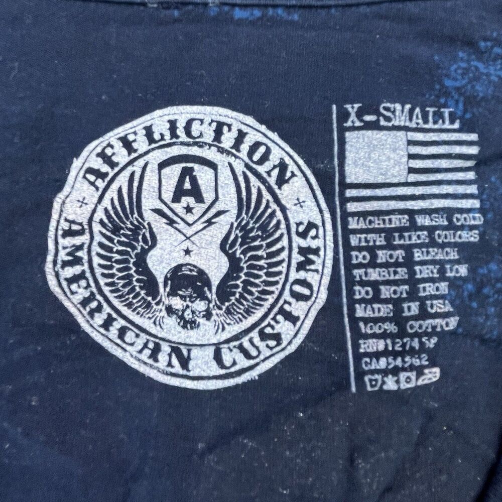 Affliction T-Shirt Womens XS Blue V-Neck American Customs Peace Flag Biker - Picture 6 of 11